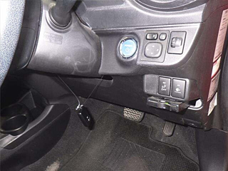 TOYOTA AQUA 2014