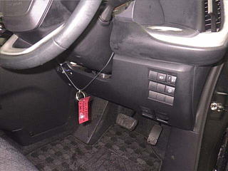 TOYOTA VOXY 2022