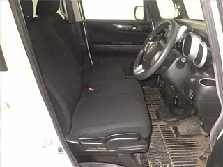 HONDA N BOX 2015