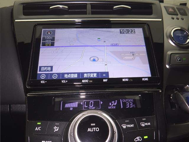 TOYOTA PRIUS ALPHA 2021