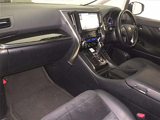 TOYOTA VELLFIRE 2016