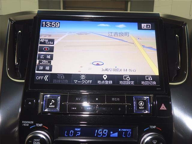 TOYOTA VELLFIRE 2016