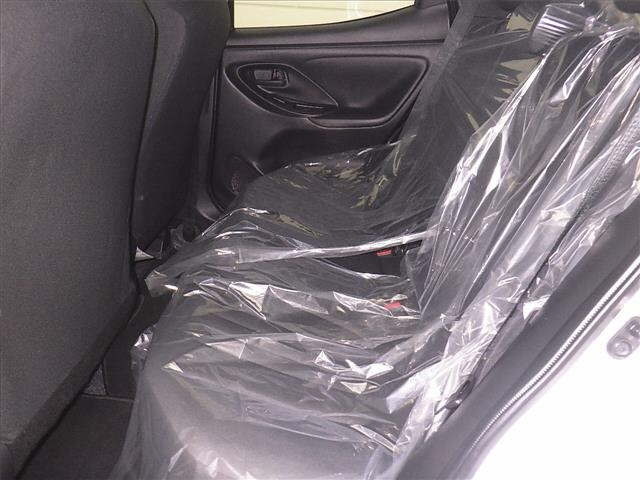 TOYOTA YARIS 2024