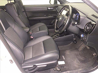 TOYOTA COROLLA FIELDER 2019