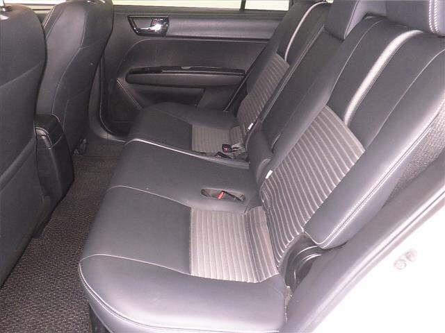 TOYOTA COROLLA FIELDER 2019