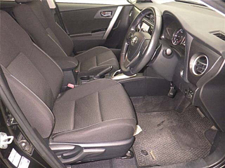 TOYOTA AURIS 2014