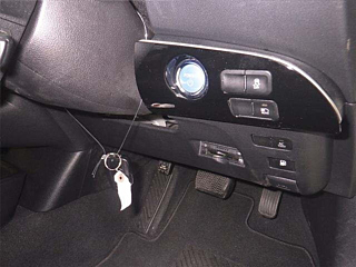 TOYOTA PRIUS 2022