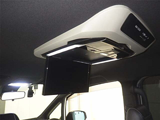 TOYOTA NOAH 2017