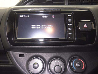 TOYOTA VITZ 2019
