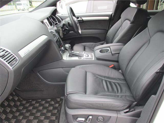 AUDI Q7 2011