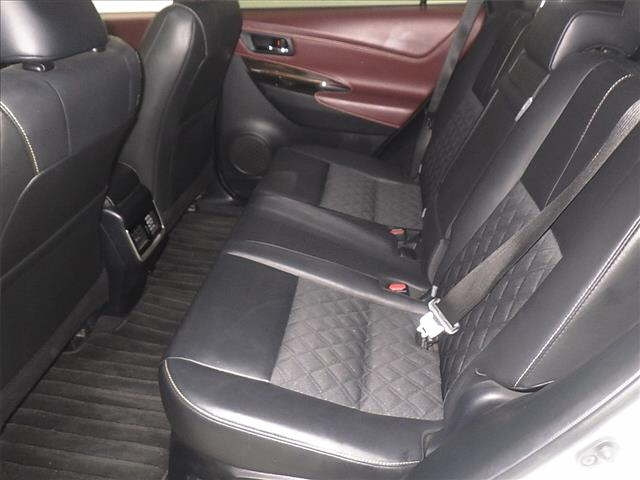 TOYOTA HARRIER 2017