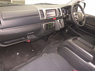 TOYOTA HIACE VAN 2014