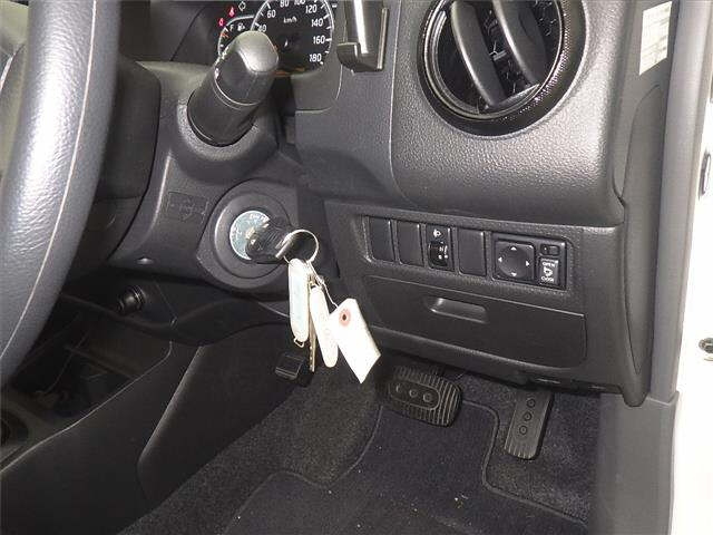 NISSAN AD 2020