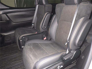 TOYOTA VELLFIRE 2020