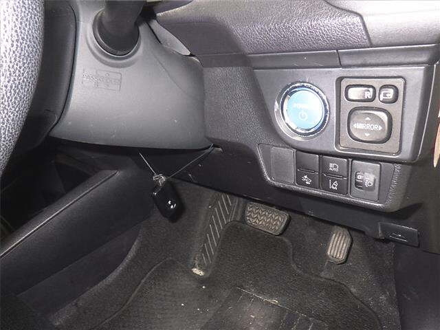 TOYOTA COROLLA AXIO 2020