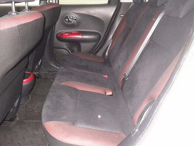 NISSAN JUKE 2011