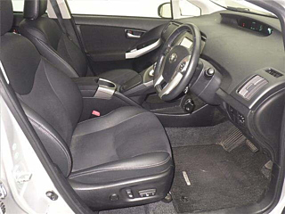 TOYOTA PRIUS 2012