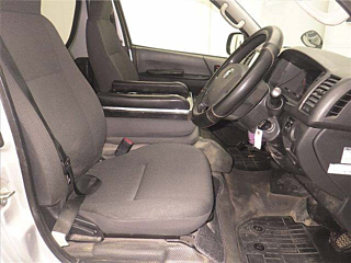 TOYOTA HIACE VAN 2014