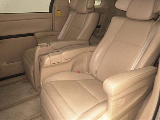 TOYOTA ALPHARD 2013