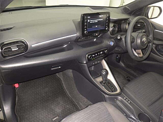 TOYOTA YARIS 2020