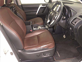 TOYOTA LAND CRUISER PRADO 2016