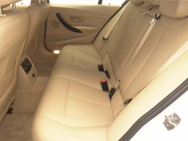 BMW 3 SERIES 2016