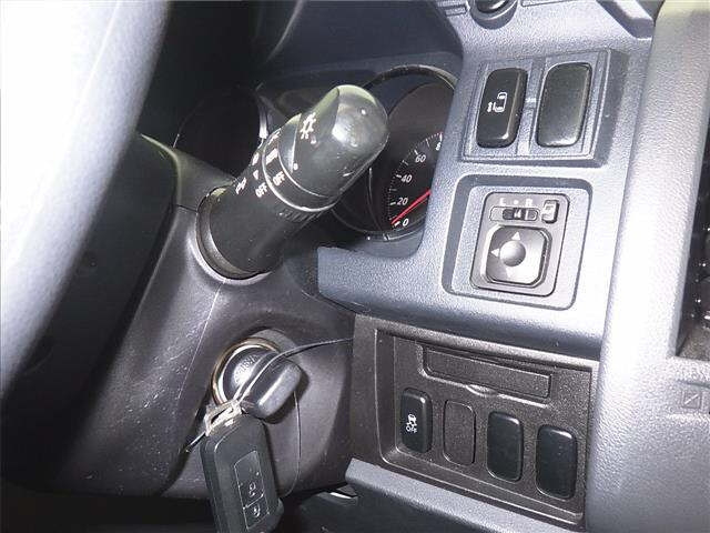 MITSUBISHI DELICA D5 2010