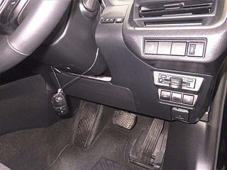 TOYOTA PRIUS 2023