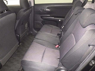 TOYOTA WISH 2016