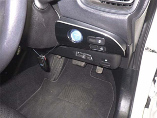 TOYOTA PRIUS 2019