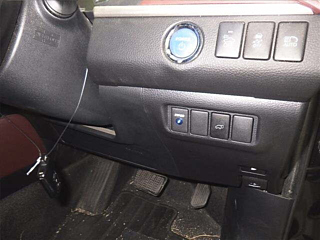 TOYOTA HARRIER 2014
