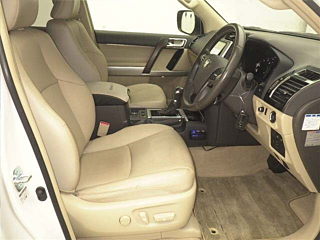 TOYOTA LAND CRUISER PRADO 2019