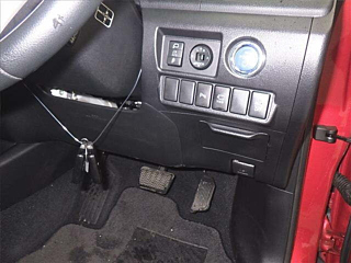 TOYOTA SAI 2015