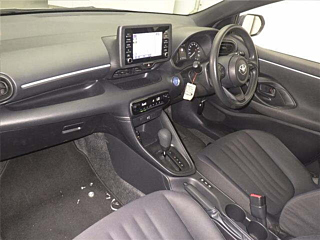 TOYOTA YARIS 2021