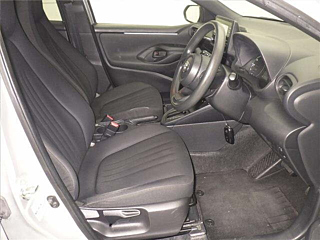 TOYOTA YARIS 2021