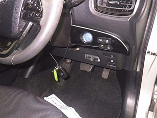 TOYOTA PRIUS 2020