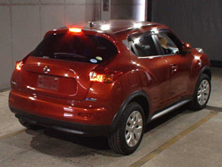 NISSAN JUKE 2010
