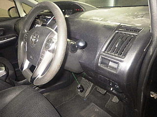 TOYOTA PRIUS ALPHA 2015