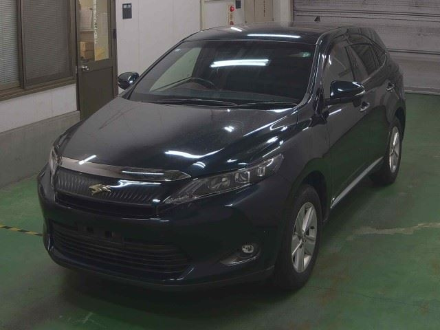 TOYOTA HARRIER 2014