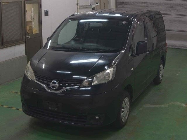 NISSAN NV200 2014