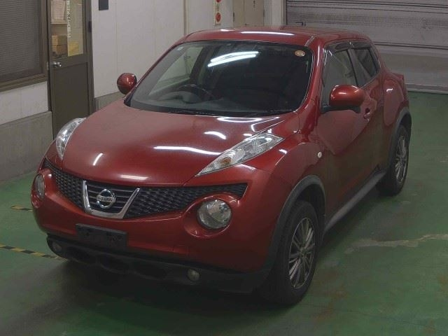 NISSAN JUKE 2012