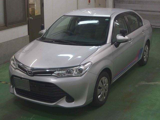 TOYOTA COROLLA AXIO 2015