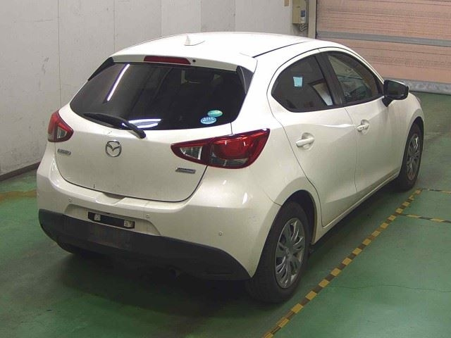 MAZDA DEMIO 2018