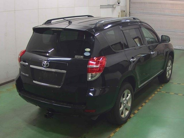 TOYOTA VANGUARD 2010