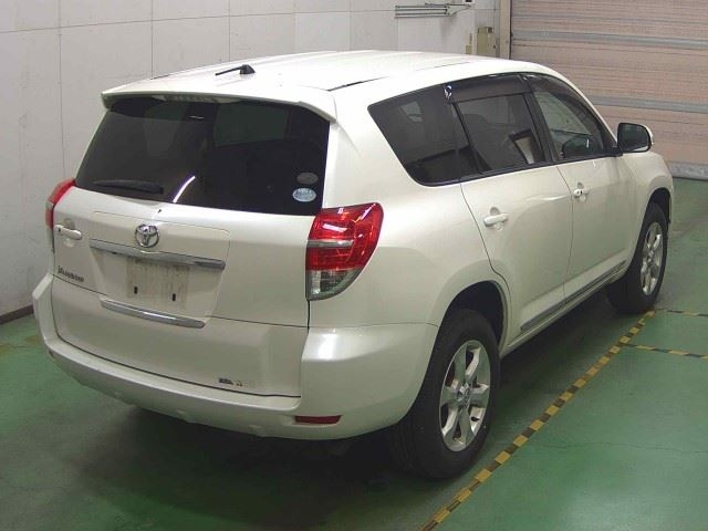 TOYOTA VANGUARD 2010