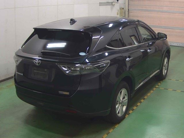 TOYOTA HARRIER 2014
