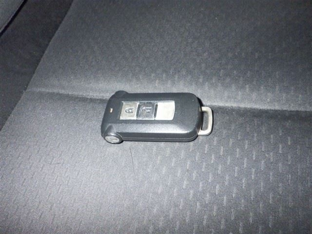 MITSUBISHI DELICA D5 2010