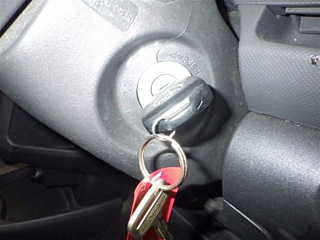 TOYOTA VITZ 2010