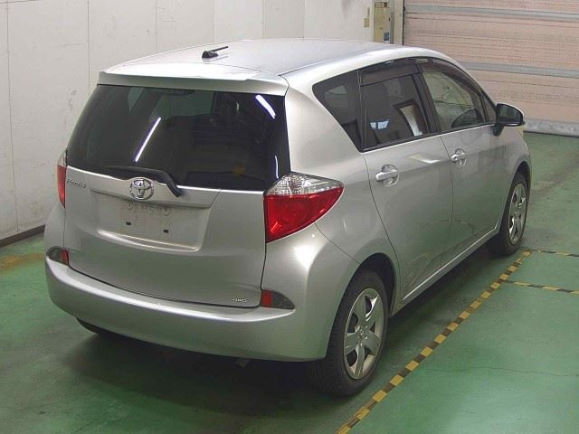 TOYOTA RACTIS 2012