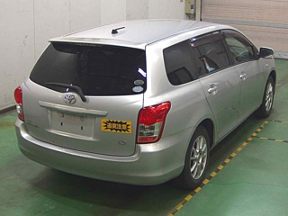 TOYOTA COROLLA FIELDER 2010